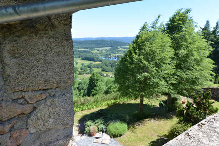 L'étang de Royon vu depuis Cervières — Cervières