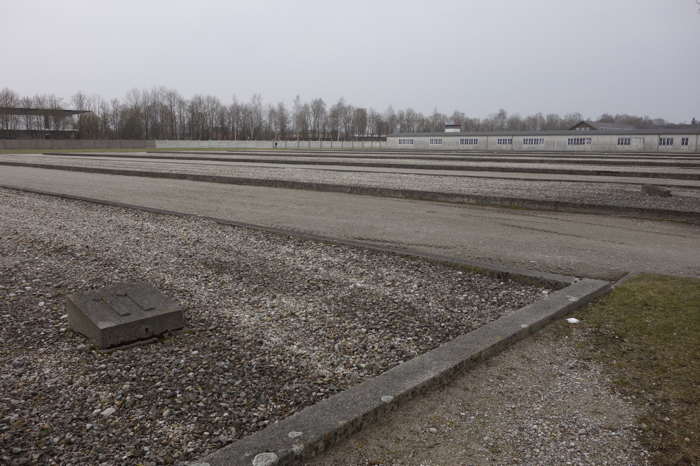 Emplacements des baraquements — camp de concentration/extermination de Dachau — Dachau (D)