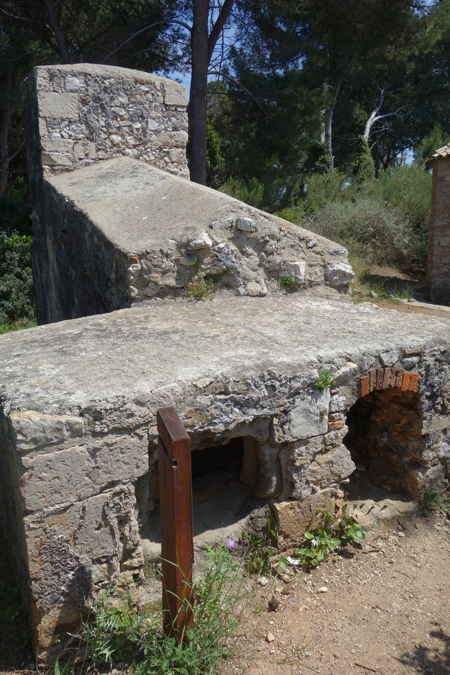 Four à boulets — Île Saint-Honorat 