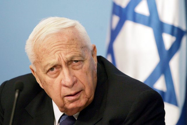 Ariel Sharon L'ancien Premier ministre israélien Ariel Sharon, en 2005 à Jérusalem.