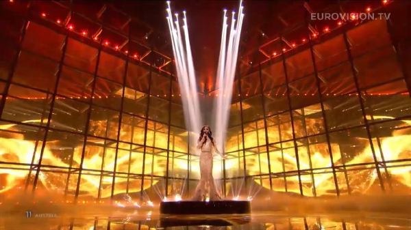 Captures d'écran: Conchita Wurst à l'Eurovision 2014