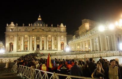 - Obsèques du pape Jean Paul II à Rome. Nuit du 7/8 Avril 2005 - 