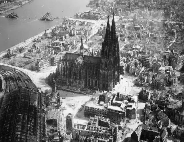 Cologne en 1945