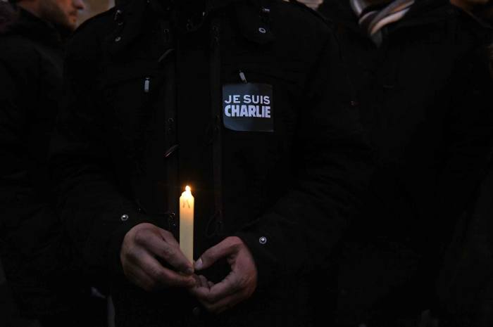 Hommage aux victimes de la tuerie chez Charlie Hebdo