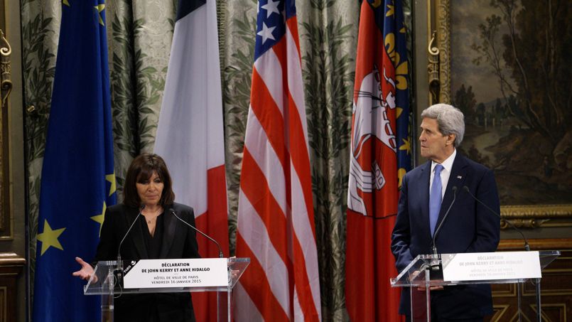 John Kerry et Anne Hidalgo à Paris 