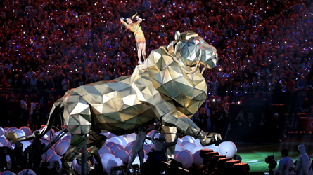 Katy Perry pendant sa prestation au Super-Bowl au 1/02/2015