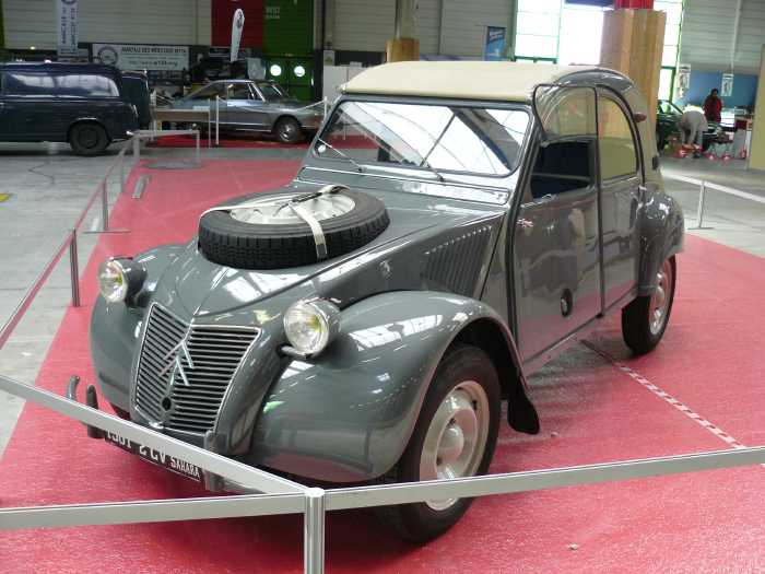 la 2 CV Sahara