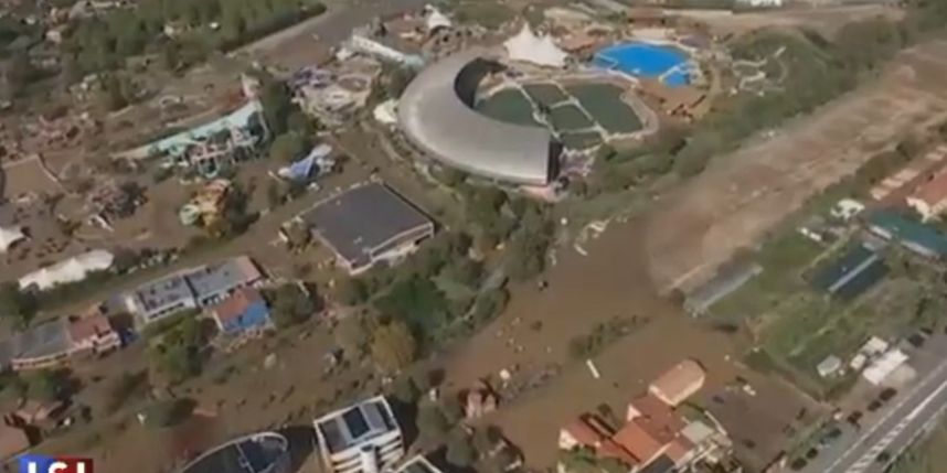 Marineland dévasté après les intempéries du 3 Octobre 2015 à Antibes