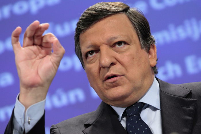 José Manuel Barroso flashant le 666 digital   
