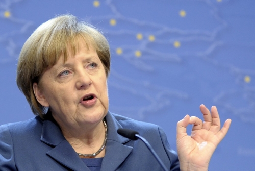 Angela Merkel flashant le 666 digital   