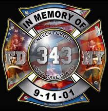 En mémoire des 343 pompiers morts dans les tours le 11/09/2001