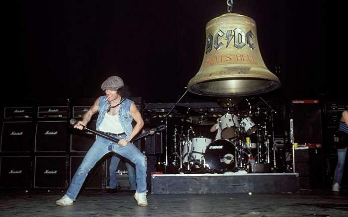Hell's Bells du groupe AC/DC