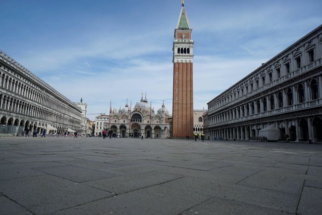 La Place Saint-Marc, à Venise 