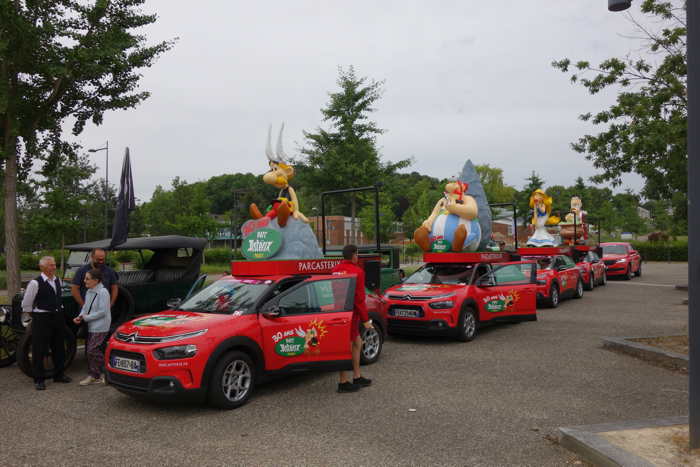 — Caravane Tour de France: Parcasterix — Mulhouse —