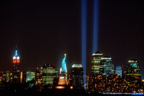 Panorama nocturne commémoratif du WTC