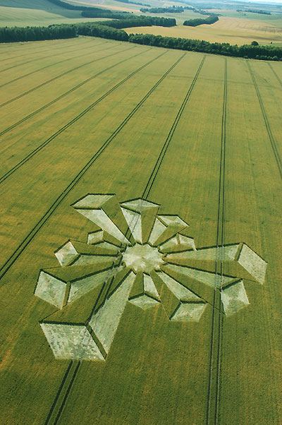 Crop circle Uffington