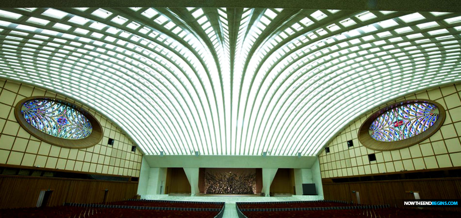 Salle d'audience papale Paul VI au Vatican