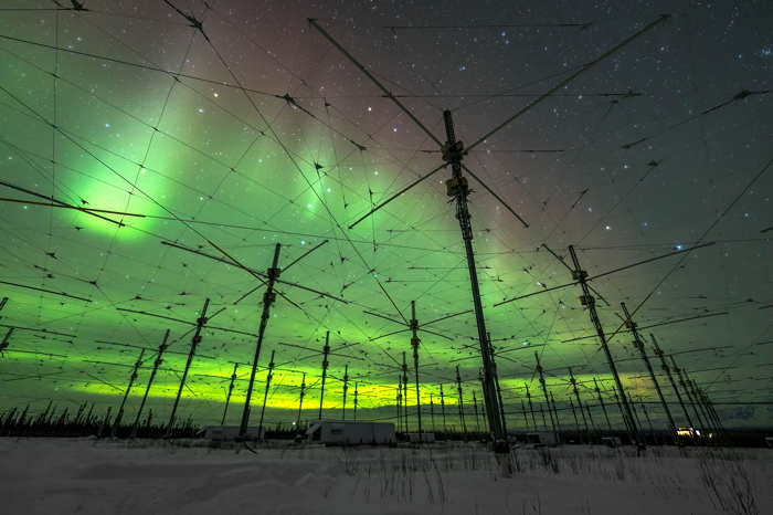 Complexe HAARP (High Frequency Active Auroral Research Program)