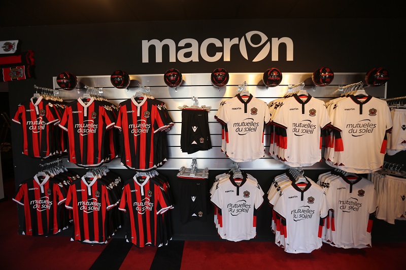 Nouveaux maillots de l'OGC Nice de Marque Macron