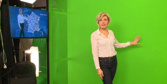 Evelyne Dhéliat en studio