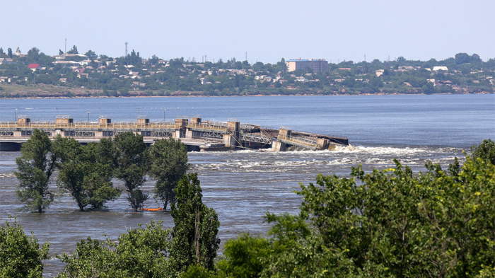 Barrage Kakhovka après rupture