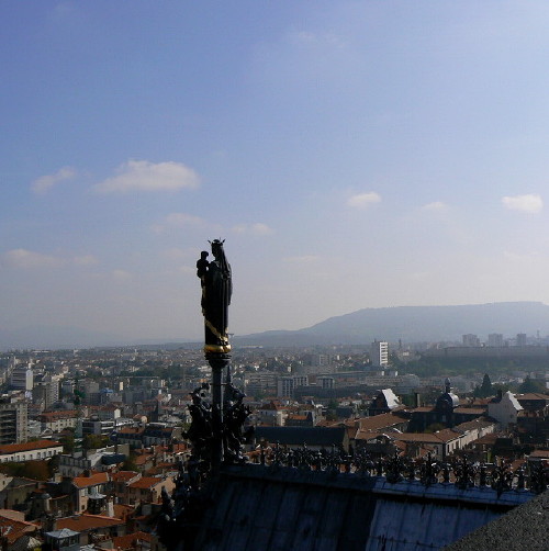 Statue Vierge Clermont-Ferrand