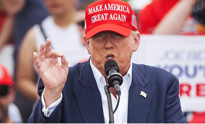 Casquette rouge Lucifer

Donald Trump flashant le signe du 666 digital