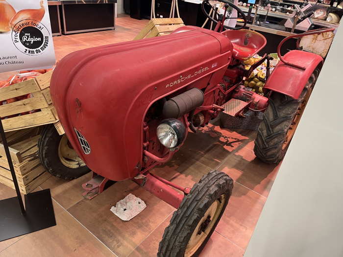 — Tracteur agricole Porsche Diesel —