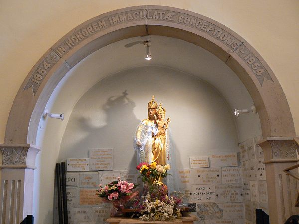 Statue de Vierge Mariale