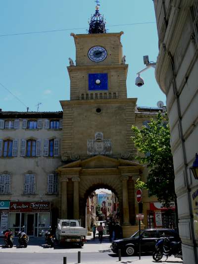 Tour de l'horloge à Salon de provence