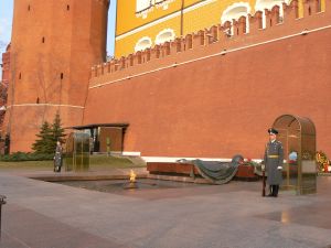 Tombeau du soldat inconnu Kremlin Moscou