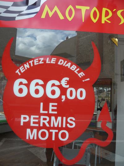 Permis moto à 666 Euros