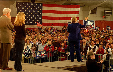 Victoire d'H. Clinton dans le New Hampshire pendant sa campagne d'investiture, le 8 Janvier 2008