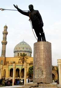 statue de Saddam Hussein