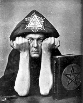 Le mage noir Aleister Crowley  