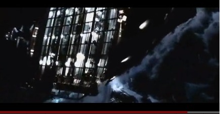 Capture d'écran sur Youtube d'une scène du film "2012":  film catastrophe de science-fiction, réalisé par Roland Emmerich