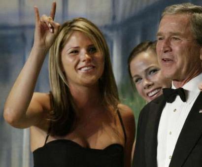 Salut cornu de la famille Bush