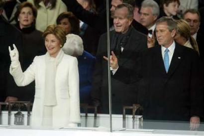 Salut cornu de la famille Bush
