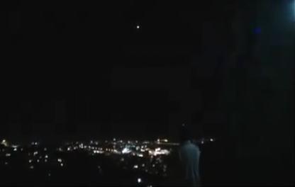 UFO observé au-dessus du Dome du Rocher à Jérusalem en Israël  28 Janvier 2011