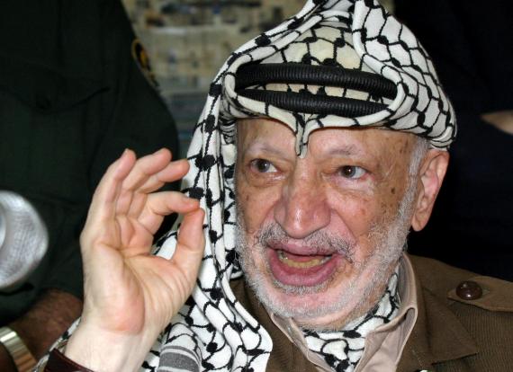 Yasser Arafat en Septembre 2004 flashant le 666 digital