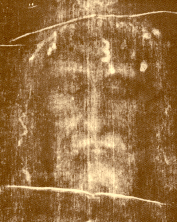 Suaire de Turin: face du supplicié vue en négatif photographique 