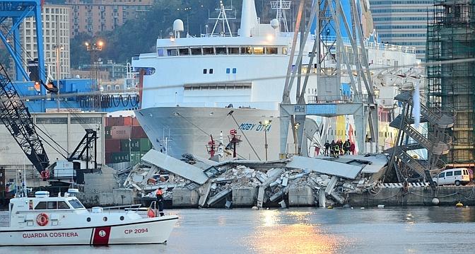 Accident portuaire à Gênes le 7 Mai 2013