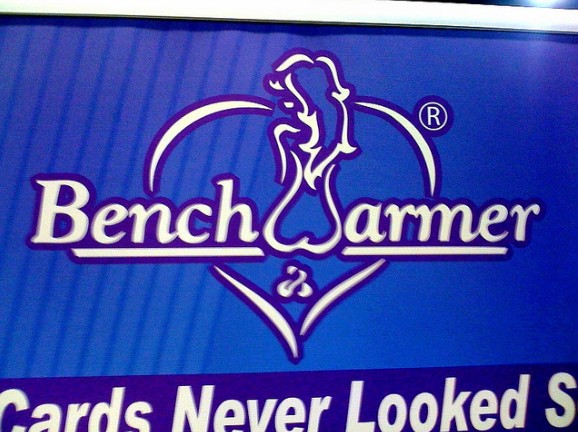 Logo Bench Warmer