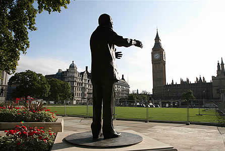 Sculpture de Nelson Mandela par Ian Walters 