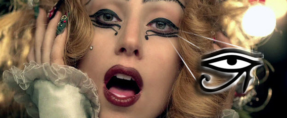 Captures d'écran: clip de Lady Gaga   maquillée façon œil d'Horus