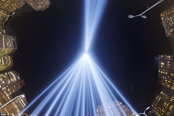 - WTC Twin Towers - New-York -  Commémoration du 11 Septembre 2013