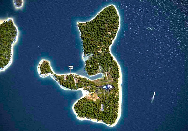 Vue aérienne du logis de Naomi Campbell